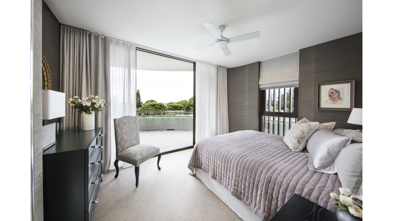 Apartment luxury bedroom