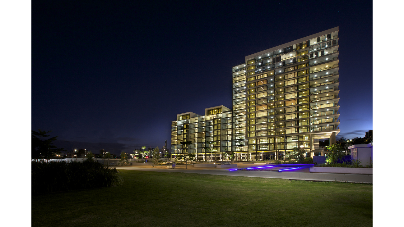 Park at Waterfront External