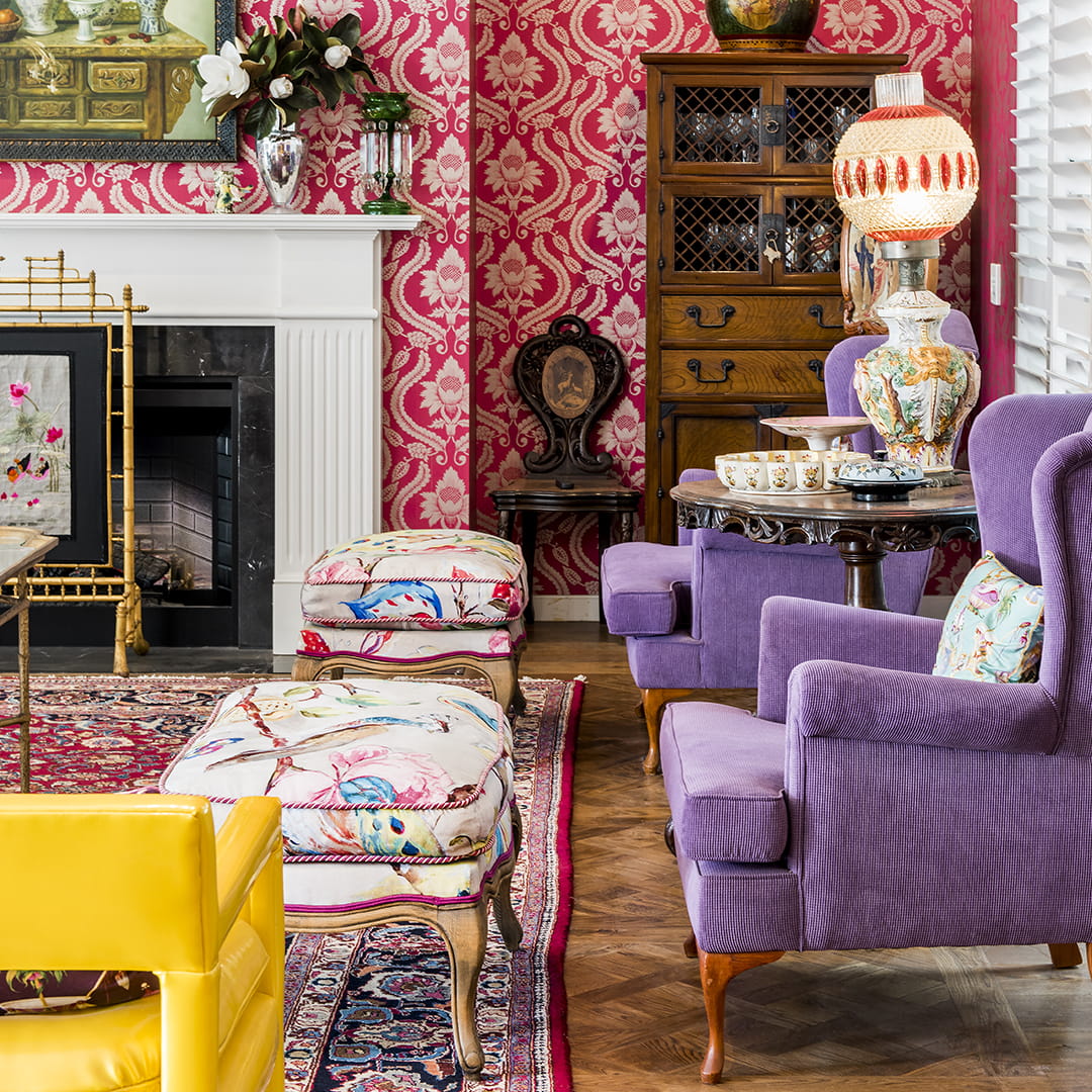 Pink Wallpaper Living Room