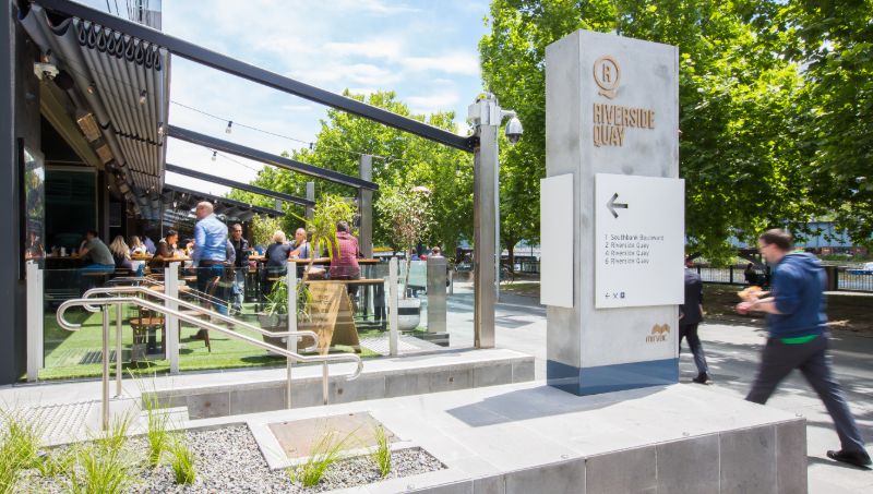 Riverside Quay outdoor signage